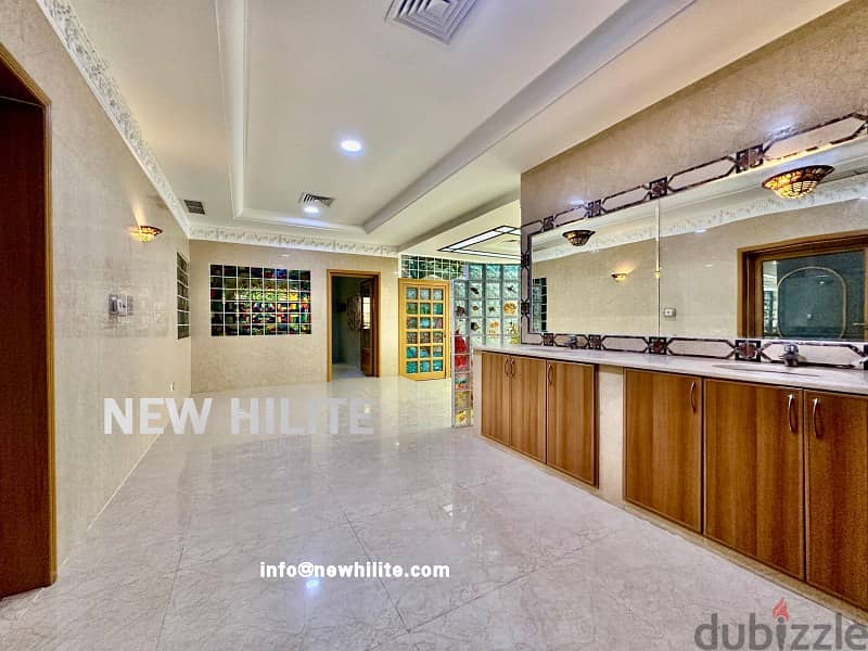 Spacious 7-Bedroom Villa for Rent in Adan 8