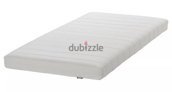 Bed mattress 2 pcs throwing price only
