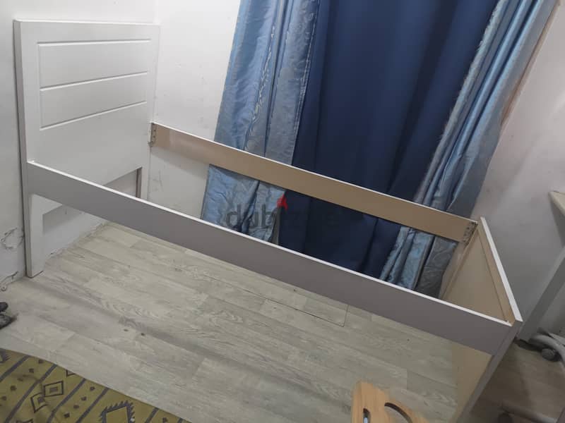 single bed wooden with mattress 15kd 2