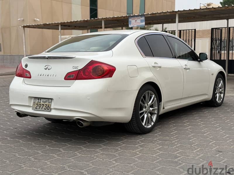 إنفينيتي جي 25 2012 5
