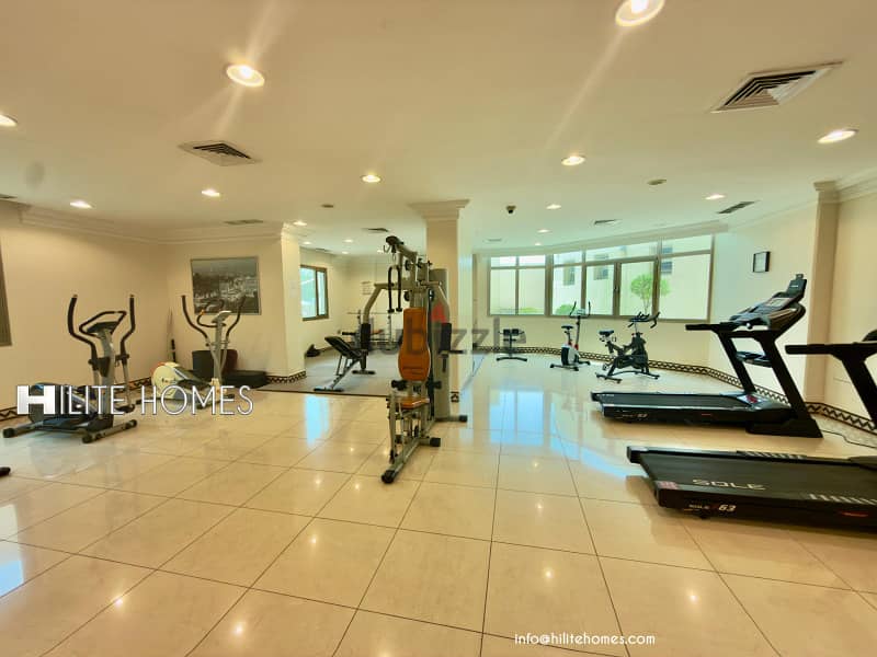 Spacious apartment with view for rent in Salmiya 8