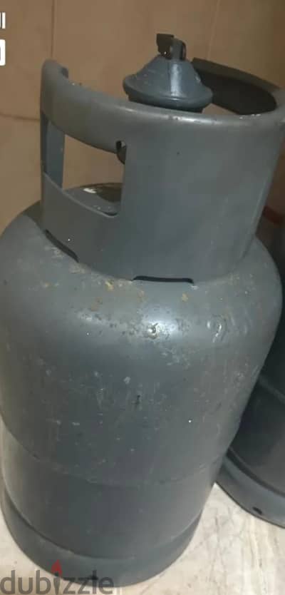 2 gas cylinders for sale