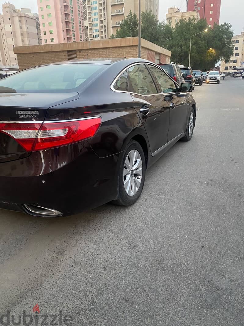 هيونداي أزيرا 2013 6
