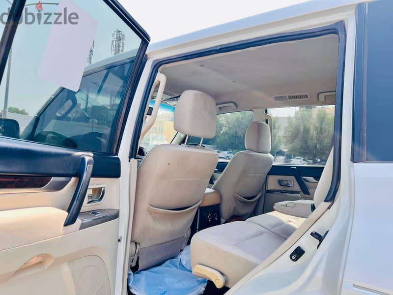 Mitsubishi Pajero 2015 3