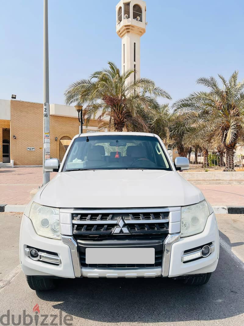 Mitsubishi Pajero 2015 4