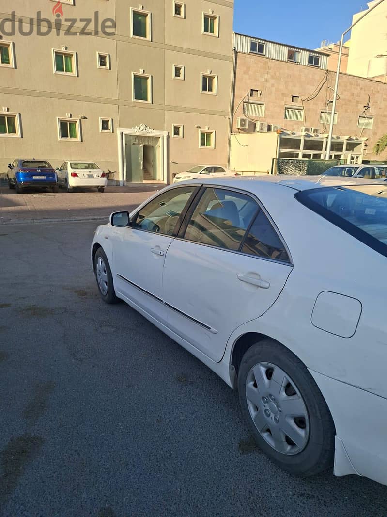 Toyota Camry 2011 3