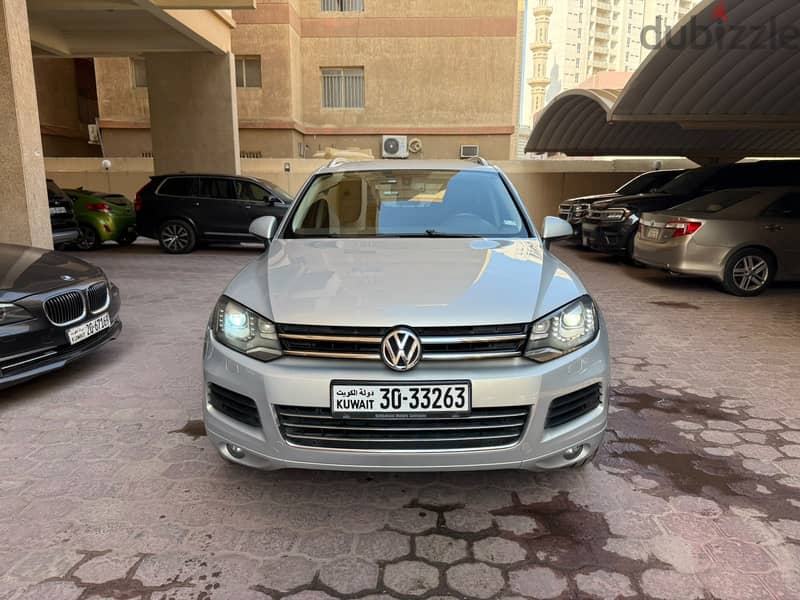 Excellent condition Volkswagen Touareg 2014 1