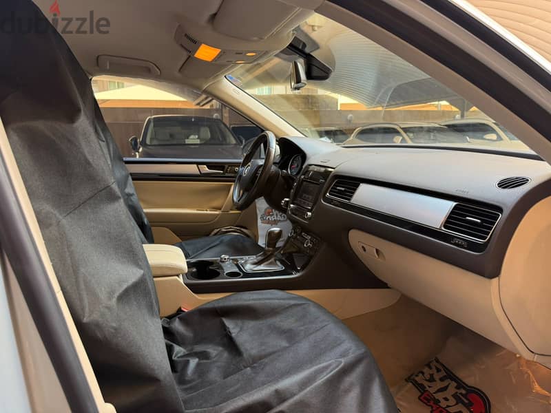 Excellent condition Volkswagen Touareg 2014 5