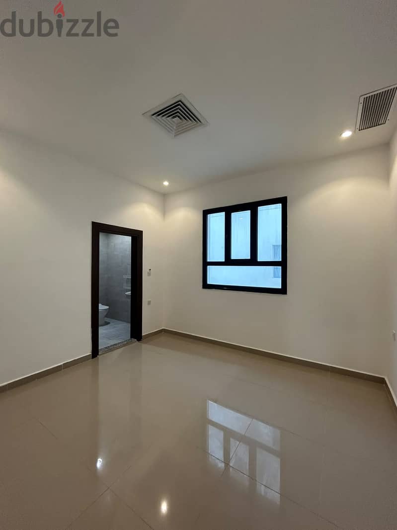 Apartment with a private entrance for rent in Abu Al-Hasaniya 2