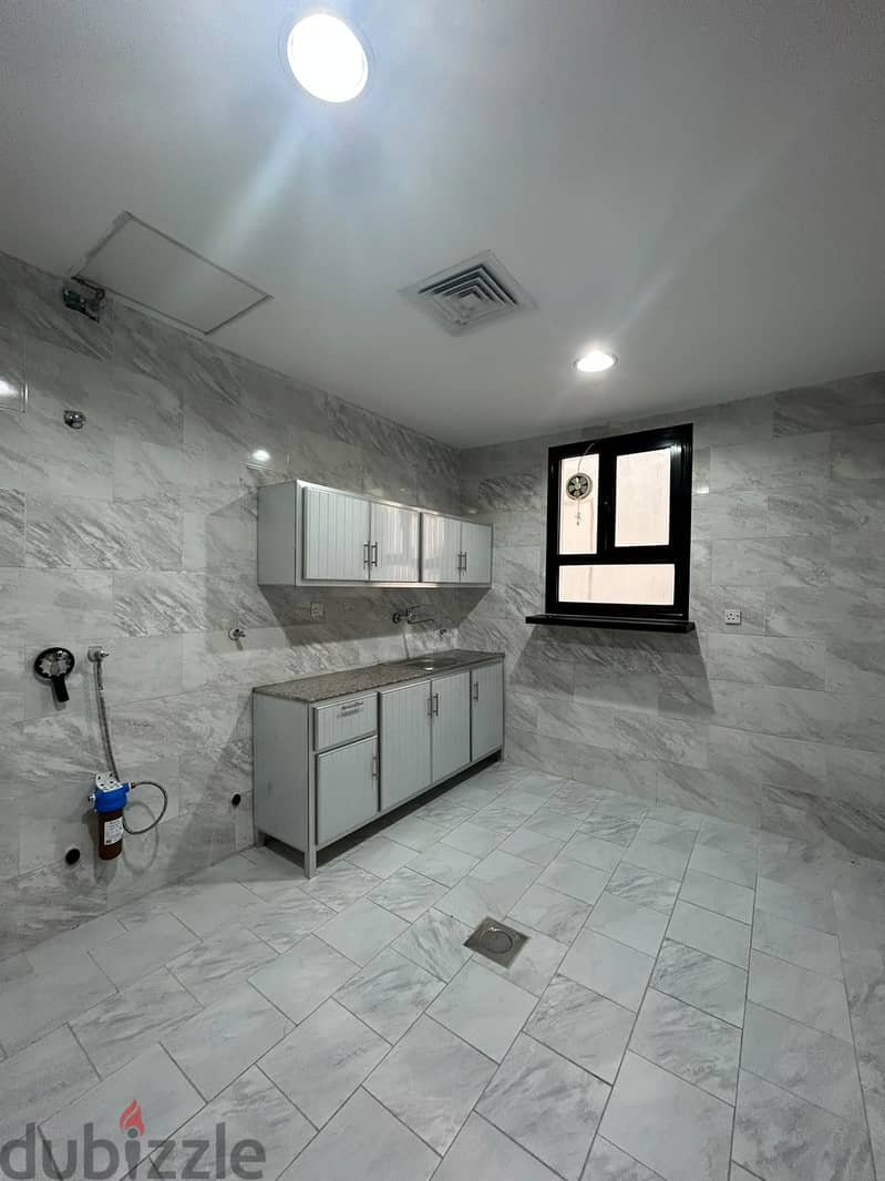 Apartment with a private entrance for rent in Abu Al-Hasaniya 4