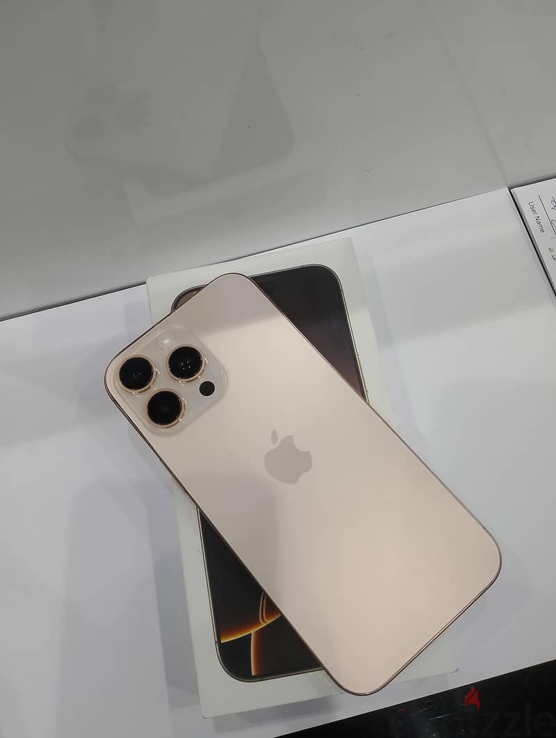 iPhone 16pro max 256GB 3