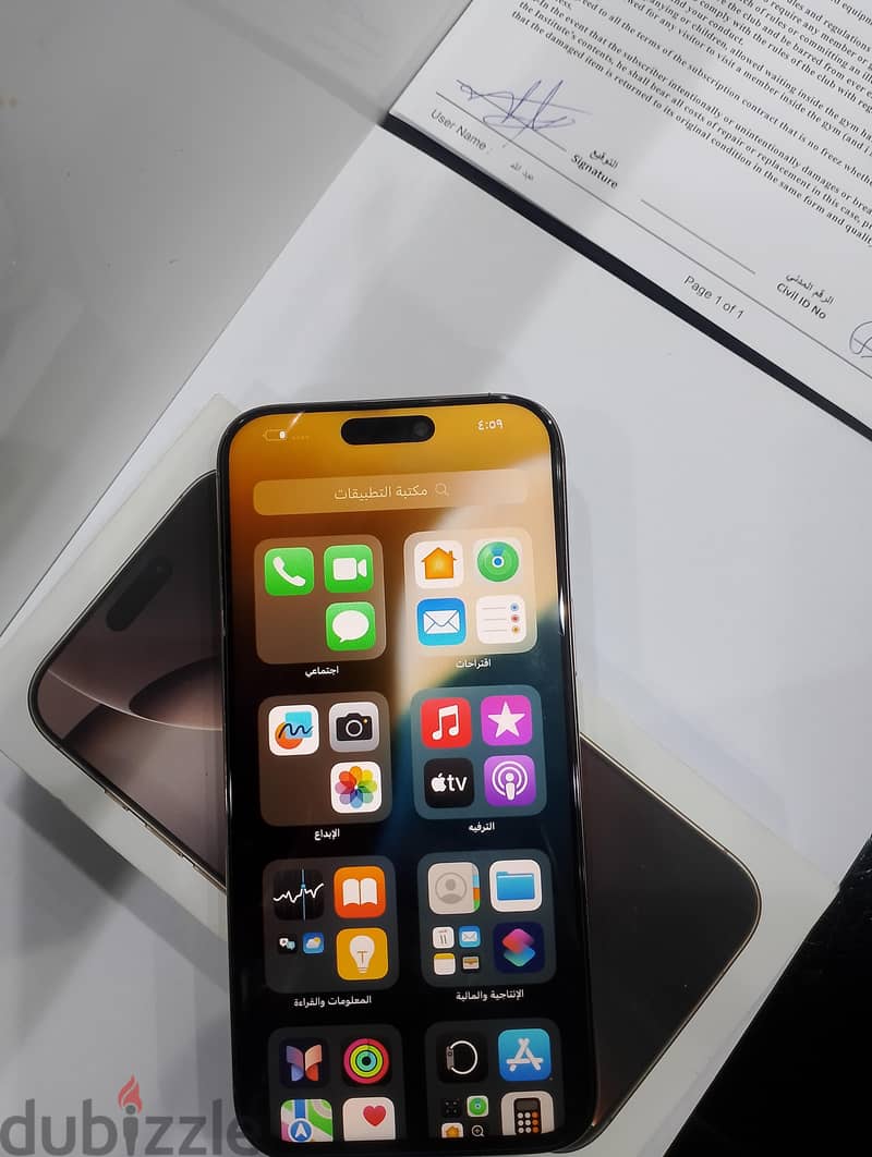 iPhone 16pro max 256GB 9