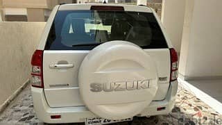 Suzuki Grand Vitara 2013 1