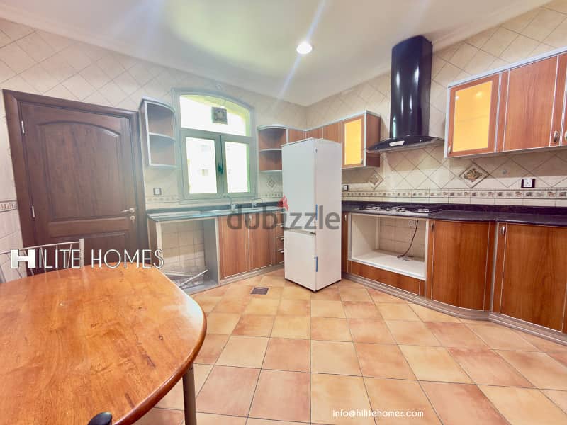 Spacious apartment with view for rent in Salmiya 7