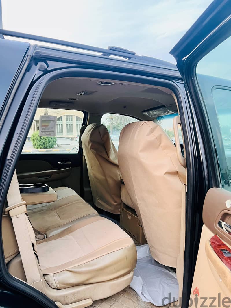 GMC Yukon 2011 4
