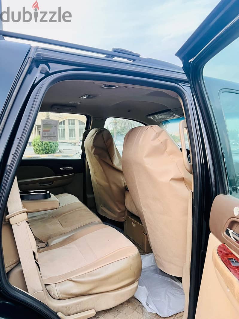 GMC Yukon 2011 8