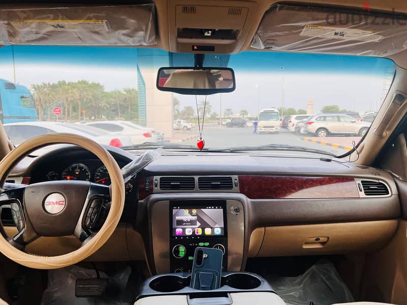 GMC Yukon 2011 9