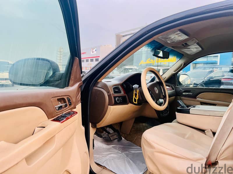 GMC Yukon 2011 13