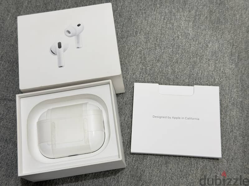 Apple AirPods Pro (3rd Gen) with Warranty! 3