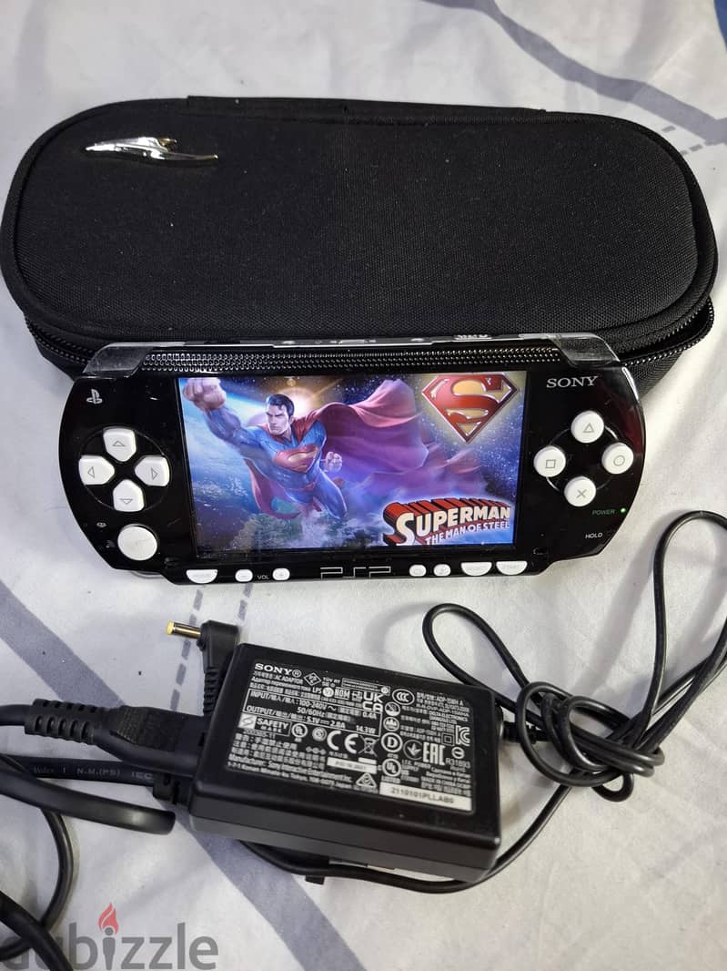 PSP P1000 BLACK 2GB 13 PSP GAME,15 NES,15 GAMEBOY 1
