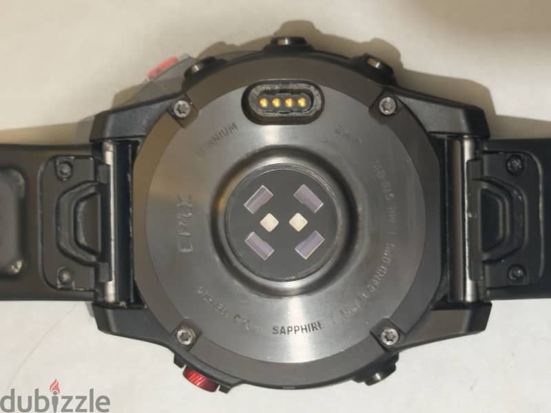 GARNIN EPIX GEN 2 BLACK CARBON GRAY DLC TITANIUM SILICONE BAND 8