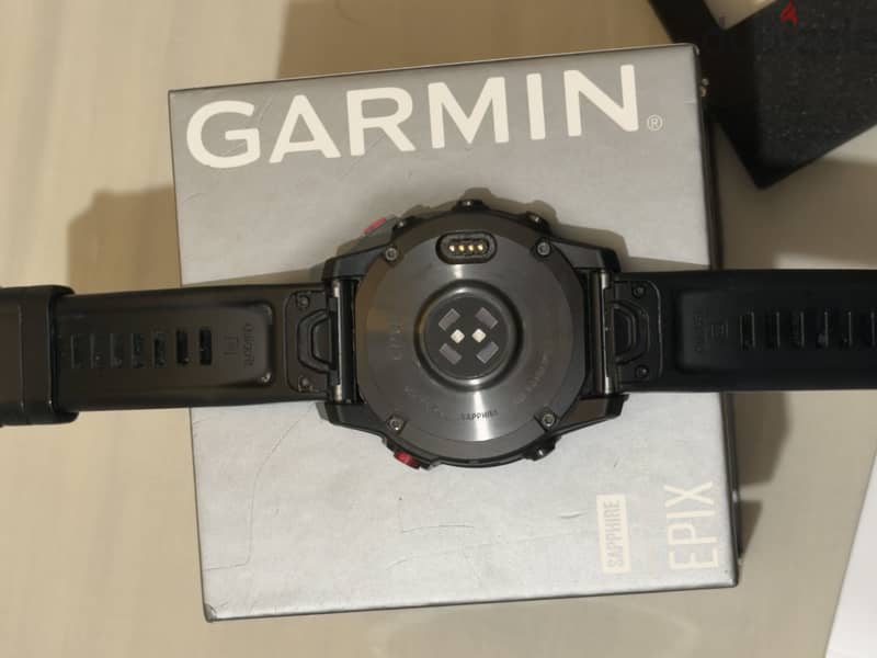 GARNIN EPIX GEN 2 BLACK CARBON GRAY DLC TITANIUM SILICONE BAND 11