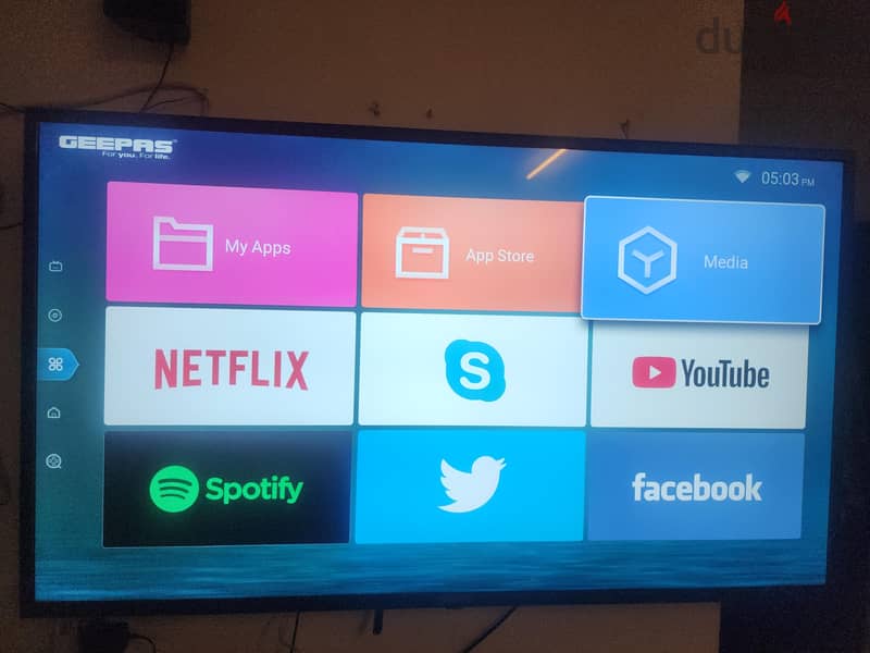 Geepas smart tv 5
