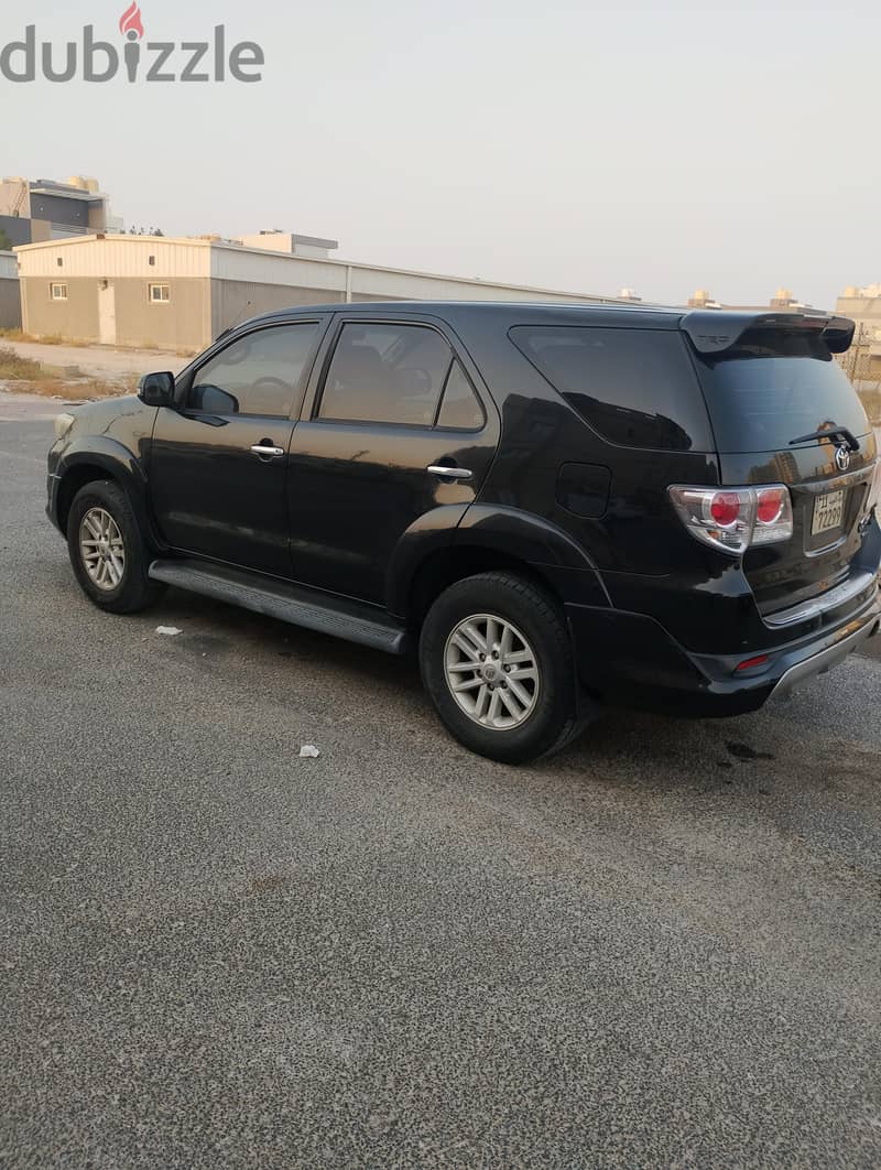 Toyota Fortuner 2013 3