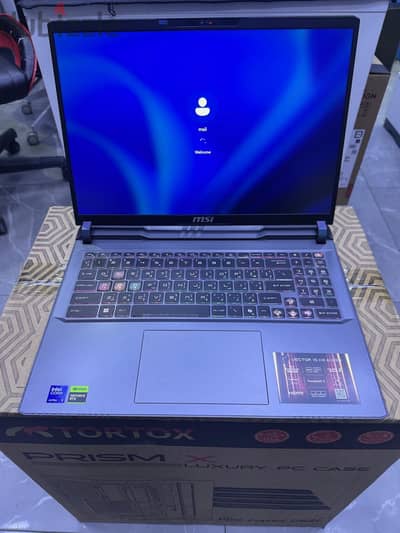 للبيع MSI VICTOR بحالة منتازة كالجديد