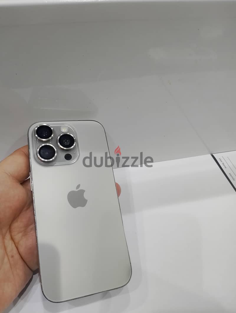 iPhone 16pro 128GB 2