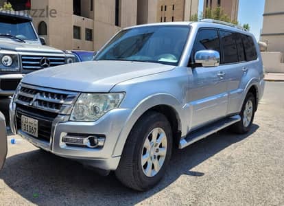 Mitsubishi Pajero 2016