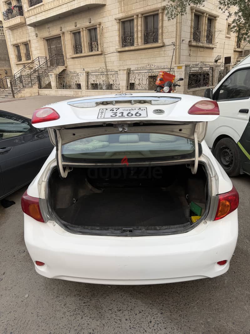 Toyota Corolla 2010 engine 1.8 very good condition 5