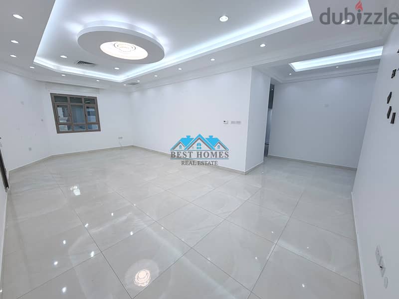 Bright 5 Bedroom Apartment with Large Balcony in Funaitees 1