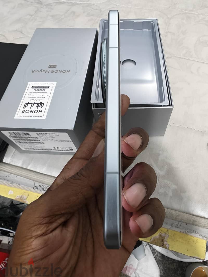 Honor magic 8 Pro 12ram 512 gp under warranty 4