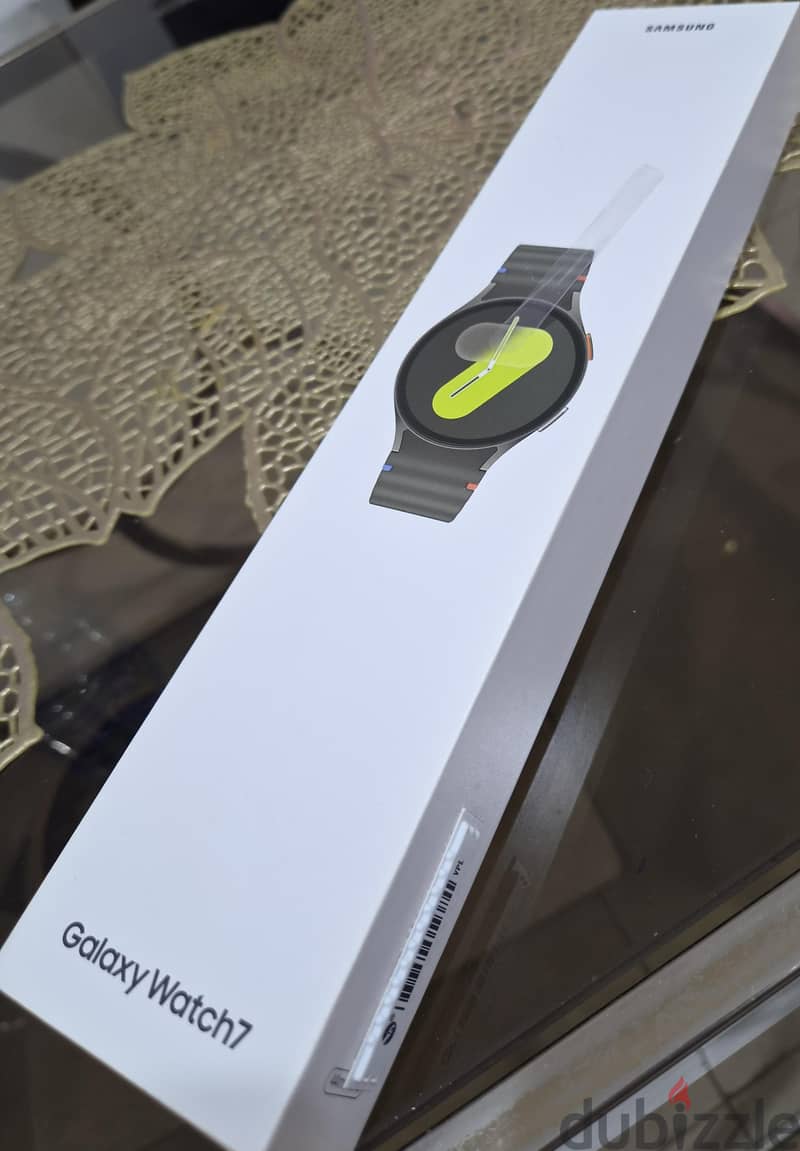 Samsung galaxy watch 7. new. opened but not used 1