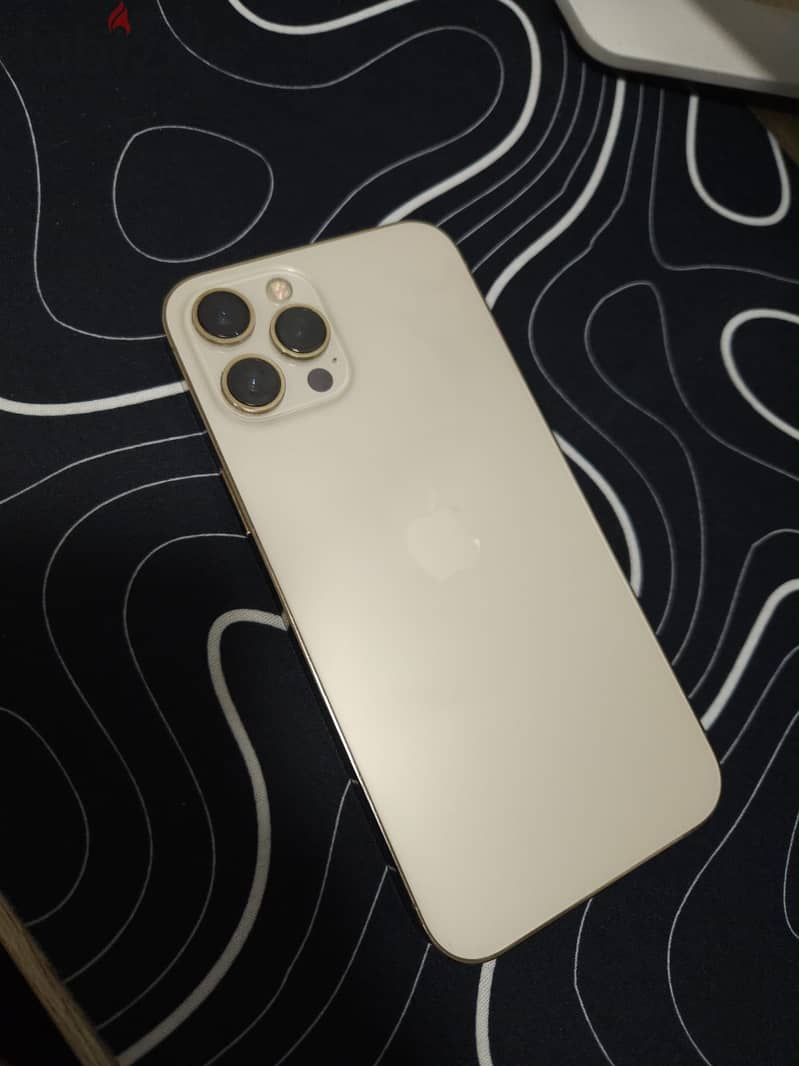 iPhone 12 Pro 1