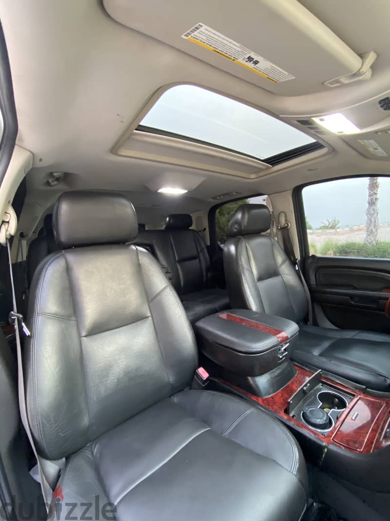 Cadillac Escalade 2008 10