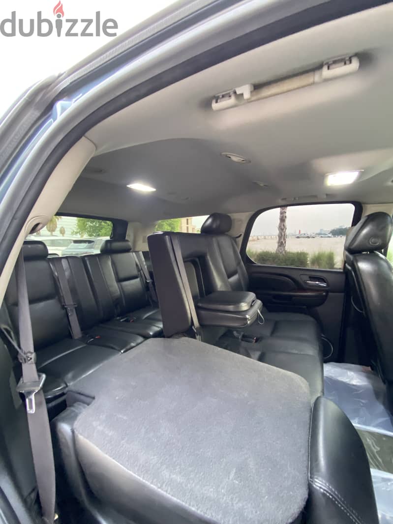 Cadillac Escalade 2008 14