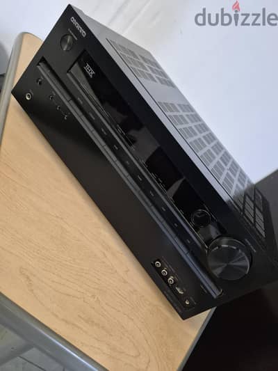 Onkyo HT-R990 7.1-Channel AV Receiver / Home Theater Receiver