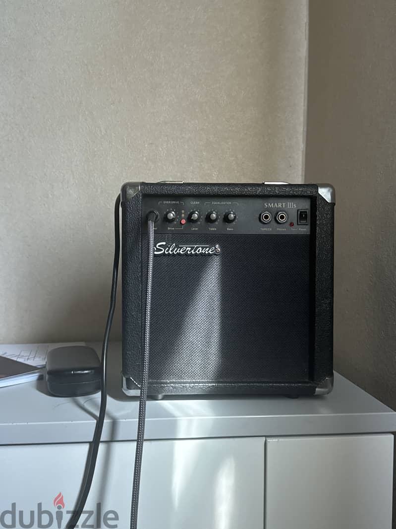 Silvertone SMART III Solid state guitar amplifier for sale 1