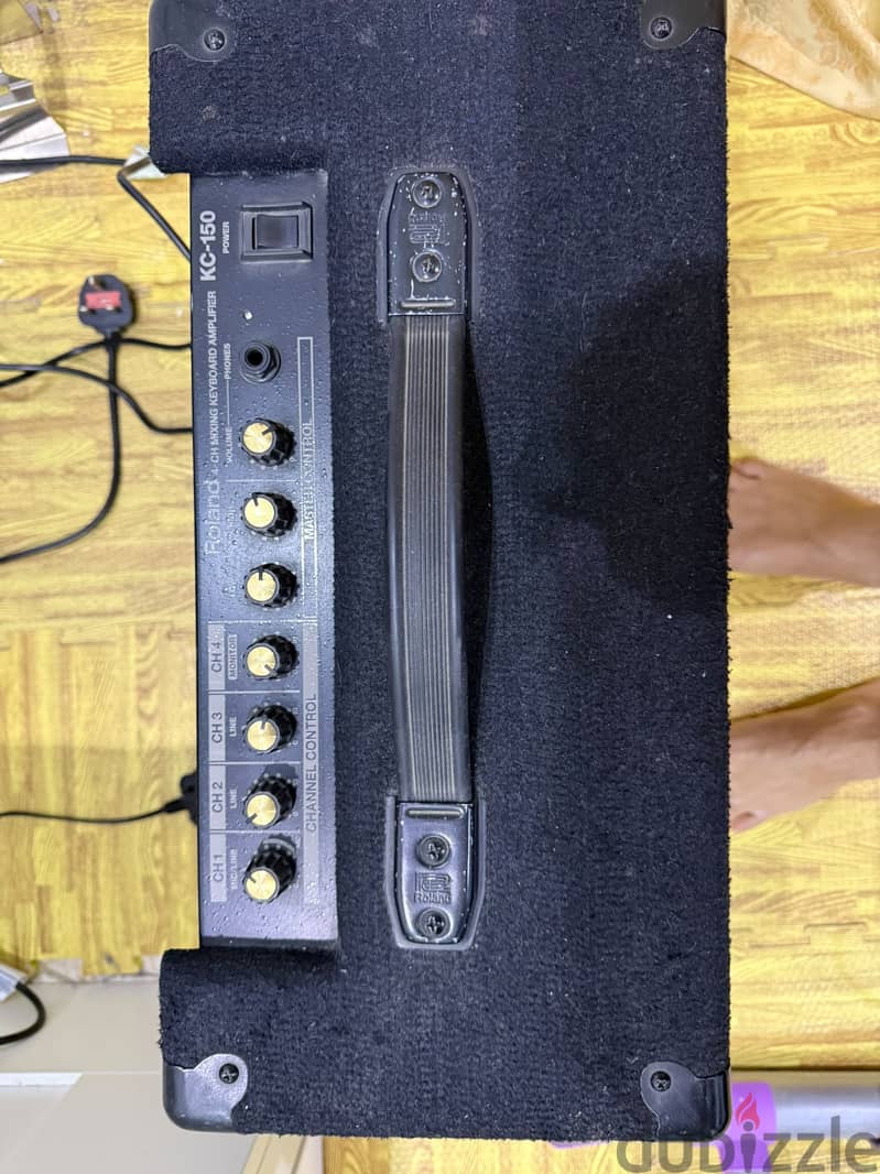 Roland Amplifier - KC 150 1
