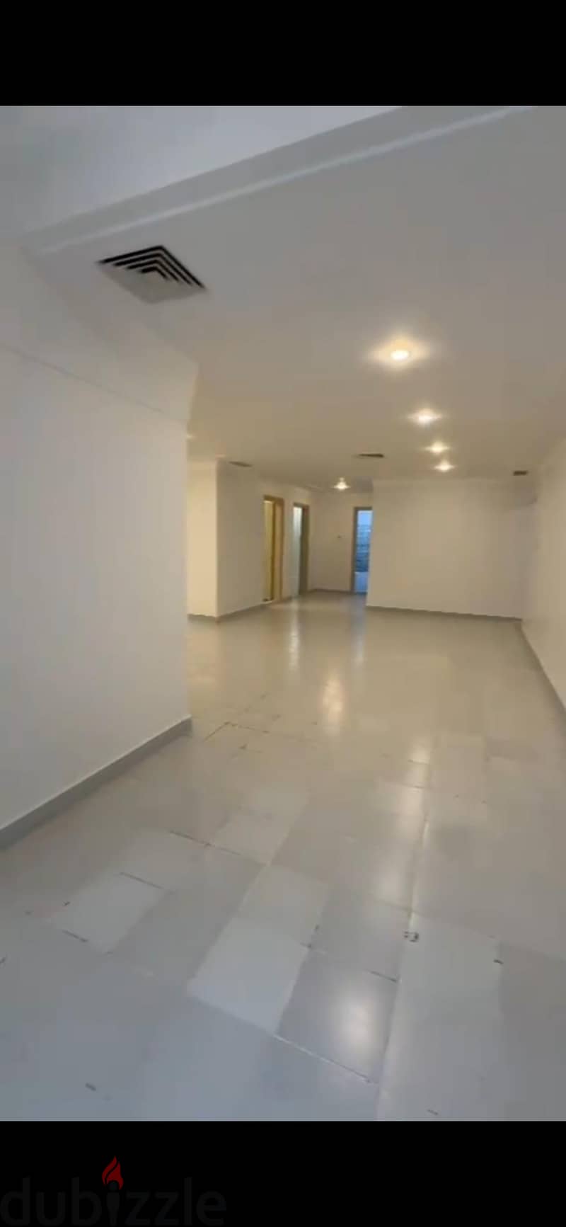 For rent big floor in basement in Surra 3