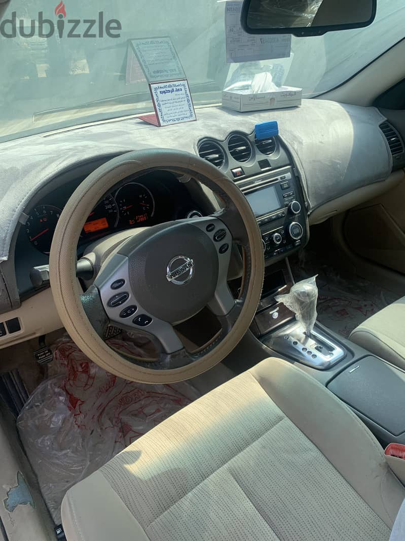 Nissan Altima for sale 2012 4