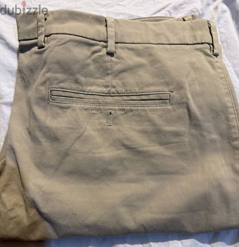 Gap pant 1