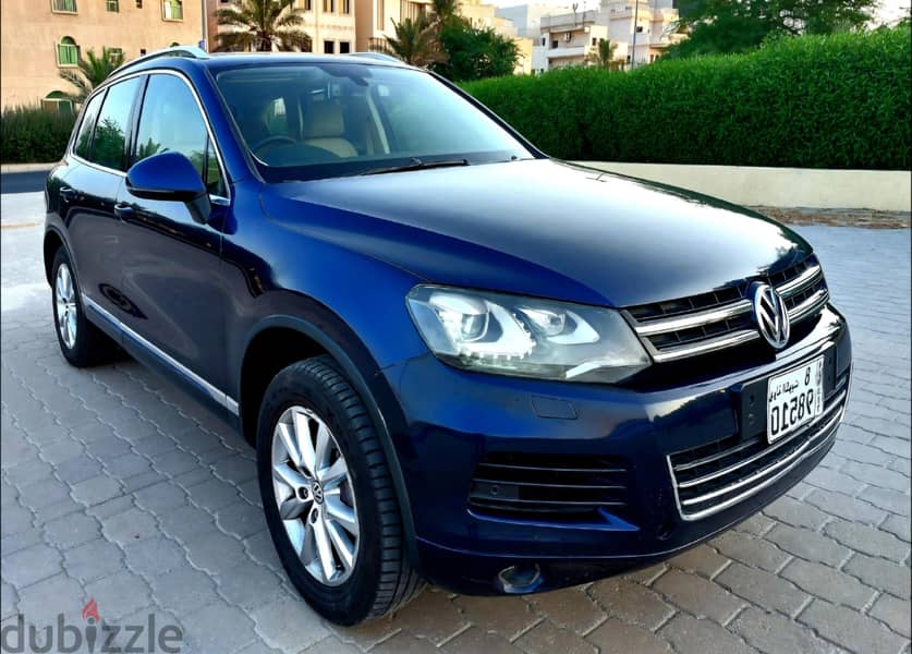 Volkswagen Touareg 2015 excellent condition orginal paint 1