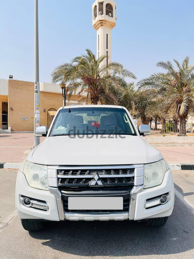 Mitsubishi Pajero 2015 3
