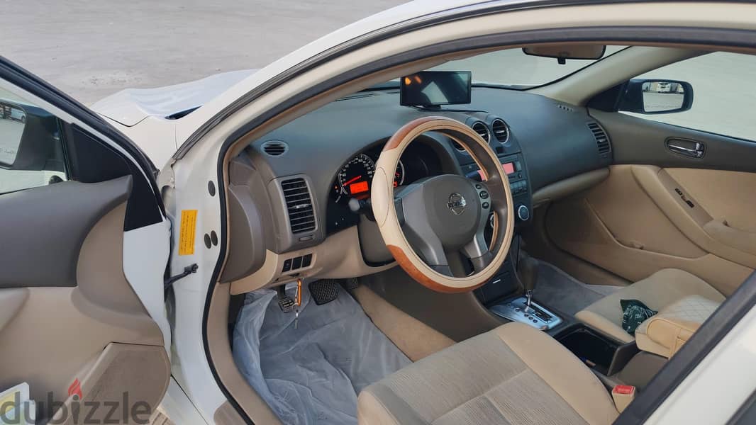Nissan Altima 2011 6