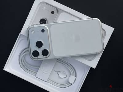 Apple - iPhone 17 pro max