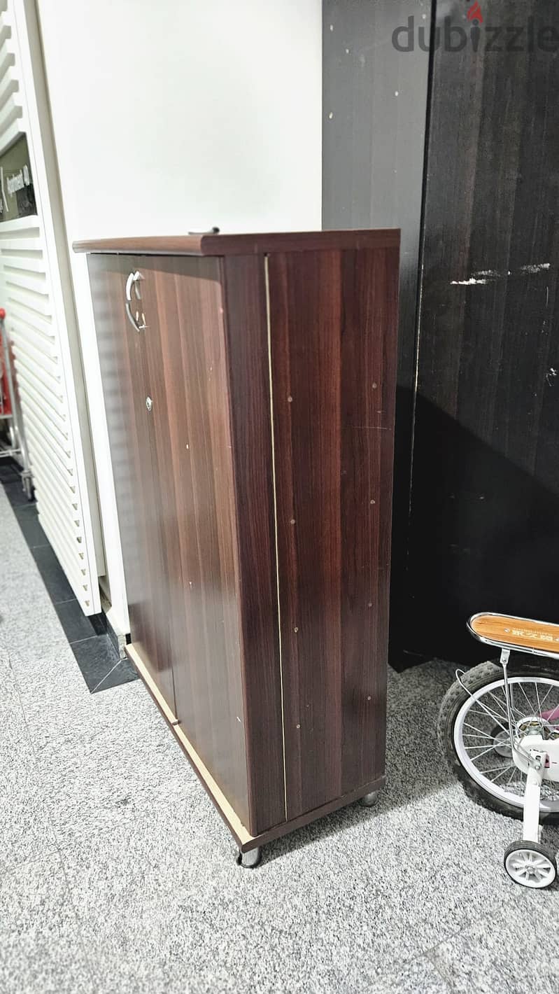 Wooden Shoe Cabinet for Sale in Hawally 2