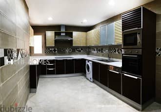 Five bedroom apartment for rent in Salmiya 10